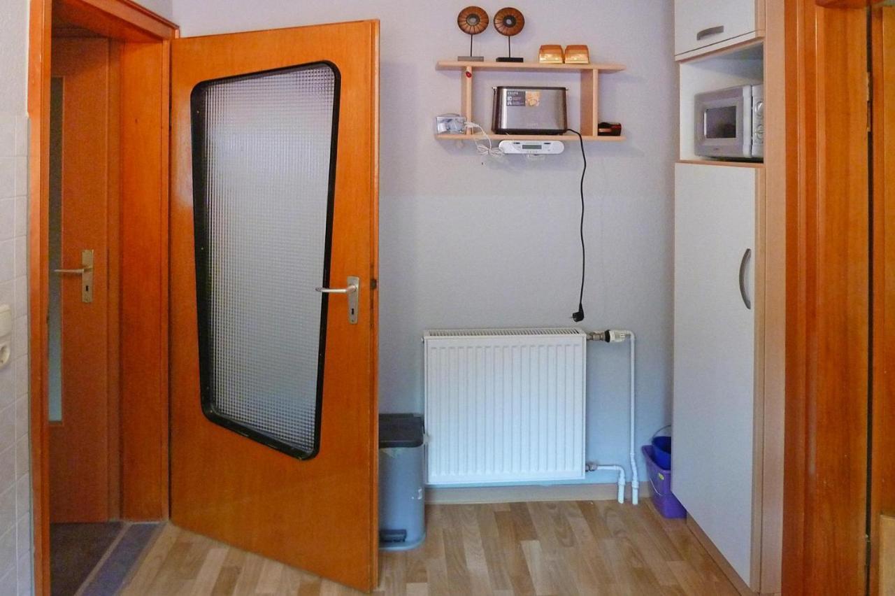 Holiday Apartment An Der Meisse, Bergen Bleckmar المظهر الخارجي الصورة